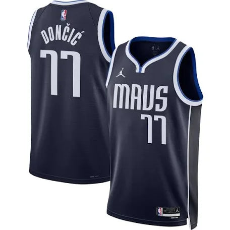 Luka Doncić Dallas Mavericks dark blue jersey